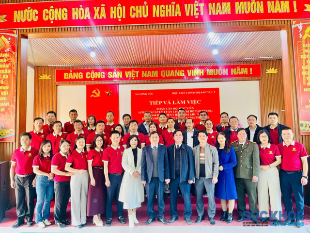 Dân chủ ở cơ sở nhìn từ thực tiễn xã Long Cốc – lớp Cao cấp lý luận Chính trị K72 – A08