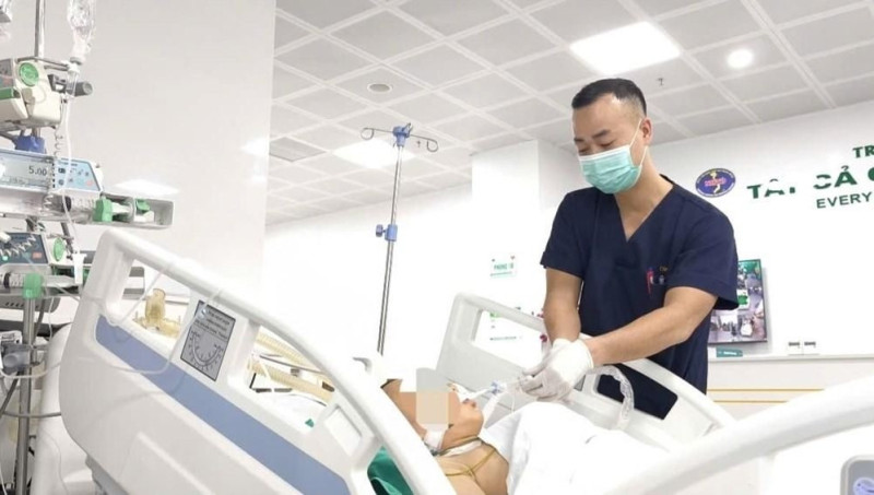 Bệnh nhi 15 tuổi và phụ nữ 36 tuổi vượt "cửa tử" một cách ngoạn mục