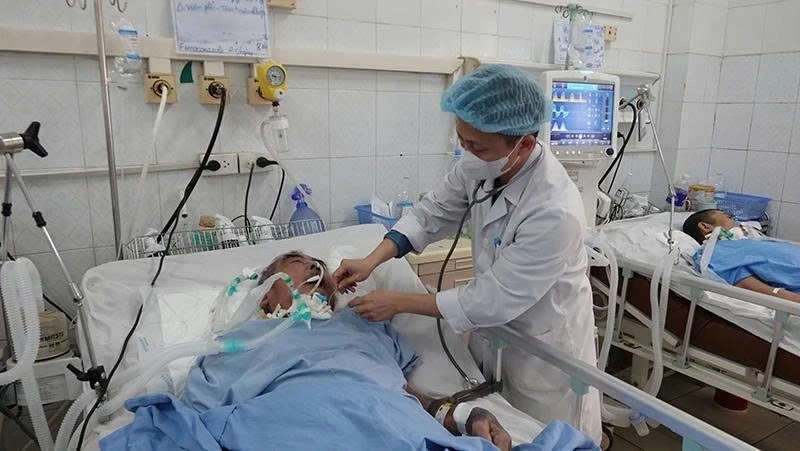 Thanh Hóa cảnh báo nguy cơ ngộ độc rượu gia tăng dịp cuối năm