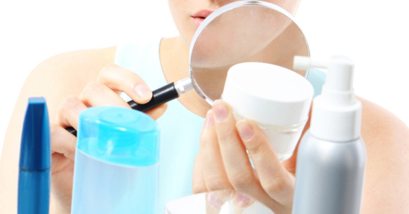 Đình chỉ lưu hành, thu hồi trên cả nước 8 mỹ phẩm chứa chất cấm Miconazole