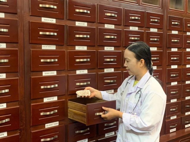Lần đầu tiên ban hành phác đồ kết hợp y học cổ truyền và hiện đại cho 16 bệnh phổ biến