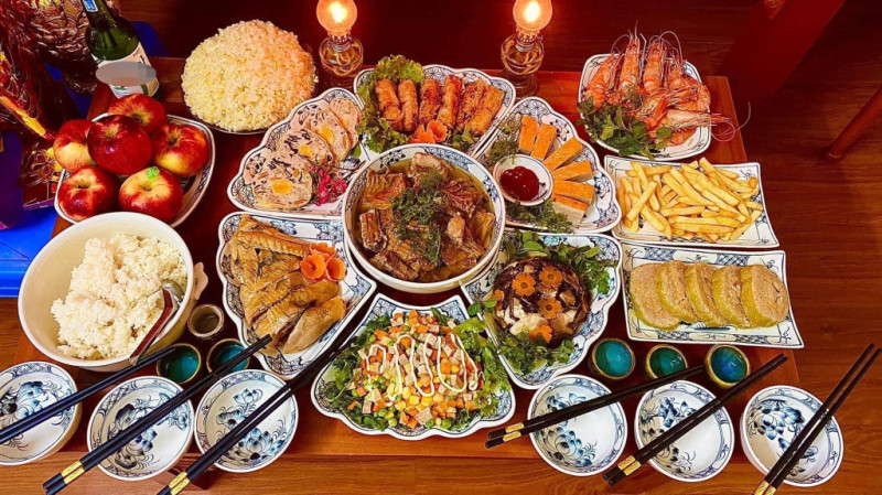 Người mỡ máu cao nên ăn uống như thế nào trong dịp Tết?
