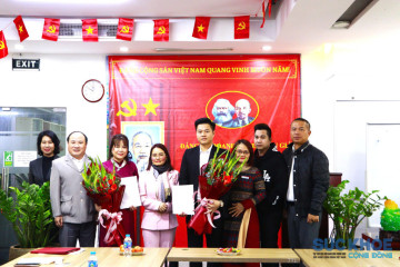 Chi bộ Tạp chí Sức Khoẻ Cộng Đồng tổng kết năm 2025 và kết nạp đảng viên mới
