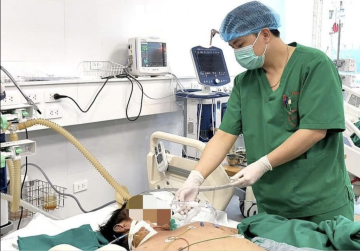 Người đàn ông suy đa tạng, nguy kịch sau bữa tiệc