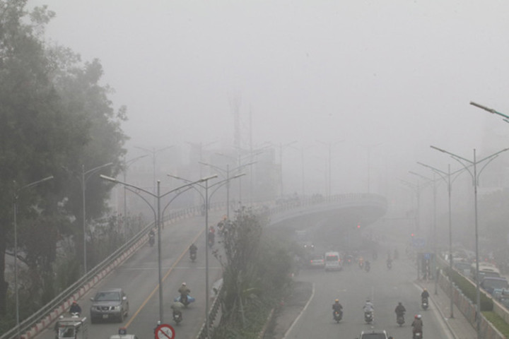 Nhiều tỉnh miền Bắc tái diễn ô nhiễm không khí, người dân nên hạn chế ra đường
