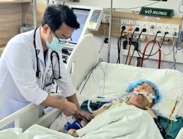 Chồng tử vong, vợ nguy kịch vì đốt than sưởi ấm