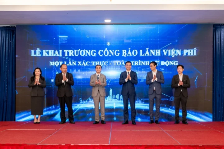 Cổng bảo lãnh thanh toán viện phí chính thức vận hành: Người dân không còn nỗi lo "ứng trước"