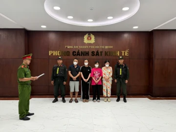 Công an TP. Hồ Chí Minh triệt xóa “chợ mỹ phẩm giả” trên mạng