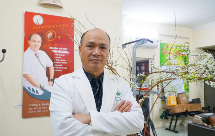 Lương y Phạm Khắc Thảo và mùa xuân chữa lành từ đôi tay