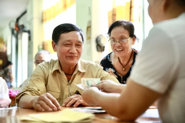 Cách tính tuổi nghỉ hưu cho nam và nữ trong năm 2026