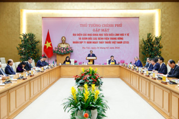 Thủ tướng: "Giữ trọn y đức - Vững vàng y thuật – Nâng tầm y lý - Vượt qua nghịch cảnh – Tất cả vì dân"