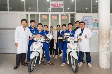 Hà Nội triển khai đưa mô tô cấp cứu tiếp cận bệnh nhân trong ngõ sâu