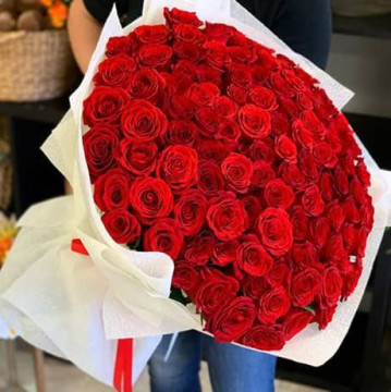 Bật mí cách bảo quản hoa hồng tươi lâu cho nàng dịp 8/3 sắp tới