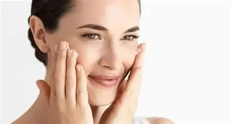 Thực hư việc cười nhiều gây nếp nhăn