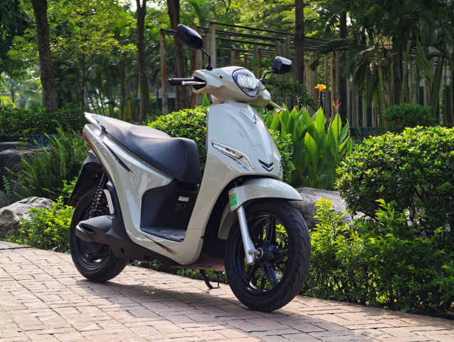 VinFast Feliz 2025: Xe máy điện đủ đẹp để đi làm, đủ khỏe để chạy dịch vụ