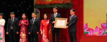 Trao Huân chương Lao động hạng Nhì cho Hệ thống y tế MEDLATEC