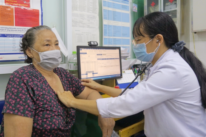 TP. Hồ Chí Minh: Đảm bảo mọi người dân đều được tiếp cận dịch vụ tầm soát sức khỏe chất lượng