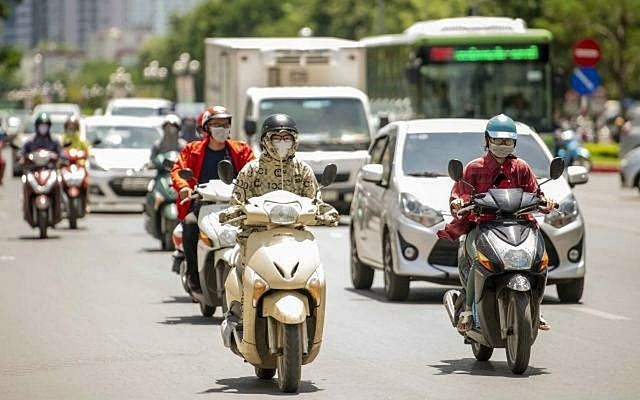 Lộ diện “chảo lửa” trong đợt nắng nóng đầu tiên ở Bắc Bộ: Có nơi vượt 38 độ C