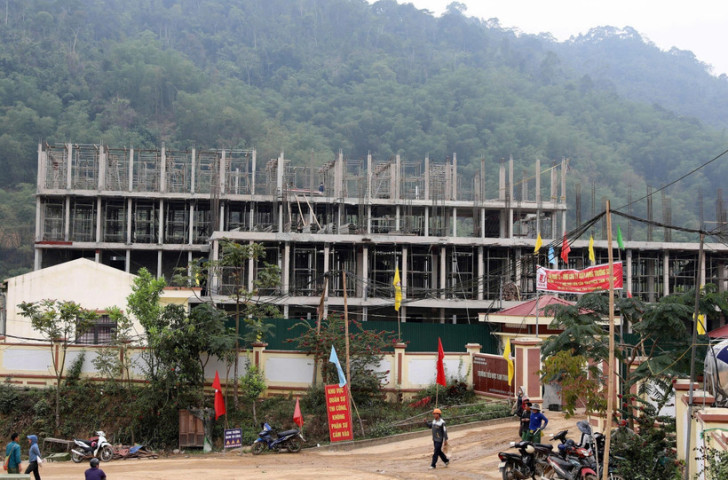 Quyết tâm xóa trường tạm, dựng tương lai ​cho trẻ em vùng biên
