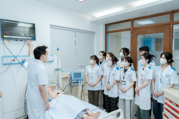 Đại học Công Nghệ Đông Á: Đào tạo ngành Sức khỏe - Khi năng lực thực hành trở thành thước đo cốt lõi