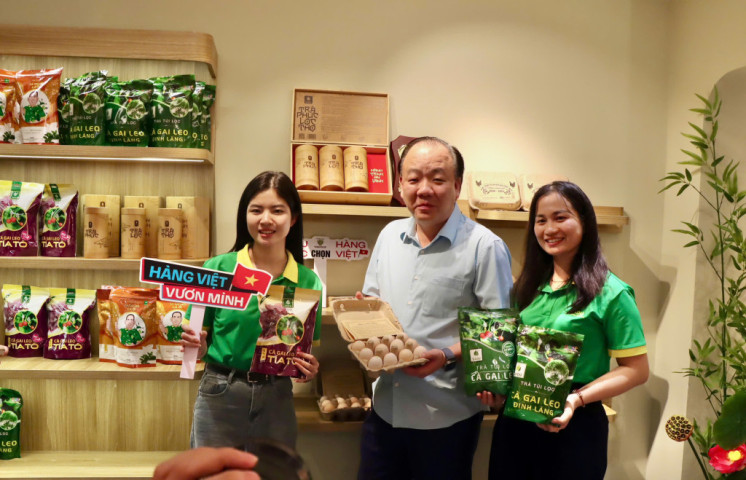 Thúc đẩy tiêu dùng thực phẩm an toàn qua “Không gian Sức sống hàng Việt”
