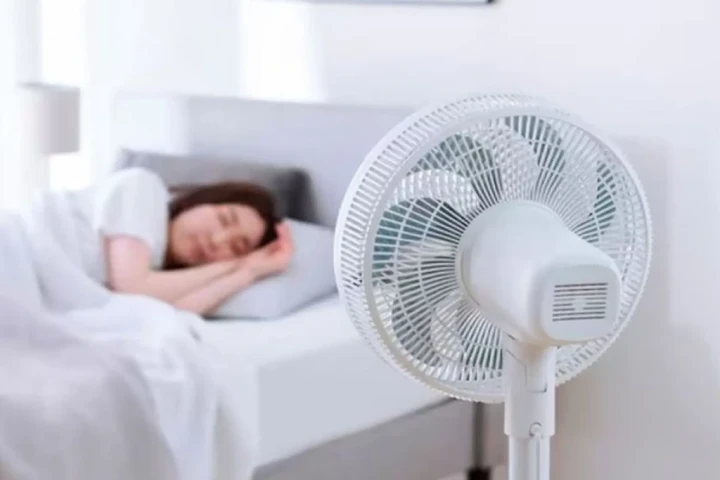 Sai lầm khi dùng quạt mùa hè nhiều người mắc phải