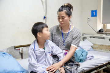 Câu chuyện về những đứa trẻ lớn lên từ "giọt sinh mệnh" của cộng đồng