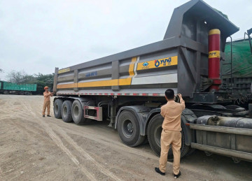 Thanh Hoá: Ra quân tổng kiểm tra xe tải trọng lớn, bảo đảm an toàn giao thông