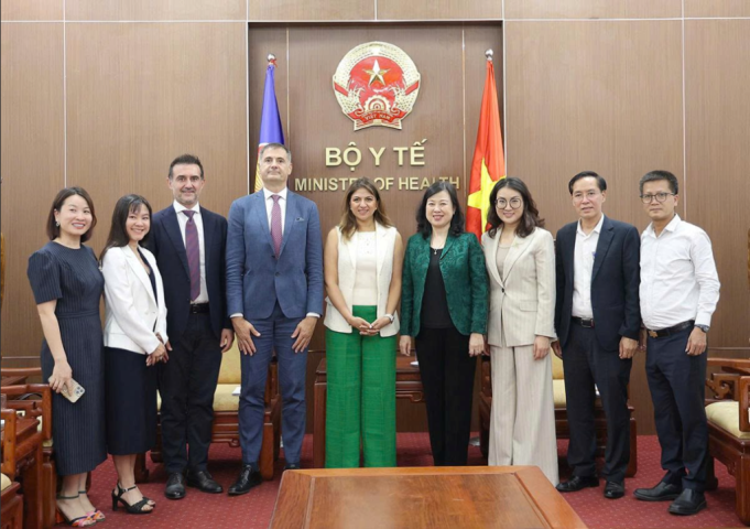 Tăng cường hợp tác, giúp Việt Nam tiếp cận công nghệ sản xuất vắc xin hàng đầu thế giới