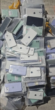 Phát hiện nhiều hàng ngoại giả mạo xuất xứ “Made in Vietnam”