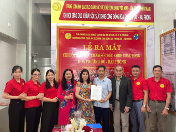 Ra mắt Chi hội Giáo dục Chăm sóc Sức khỏe Cộng đồng Hoa Phượng Đỏ tại Hải Phòng