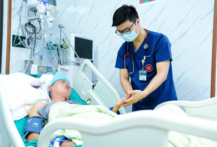 Nghỉ lễ vẫn “căng mình”: Hơn 316.000 lượt khám, cấp cứu trên toàn quốc