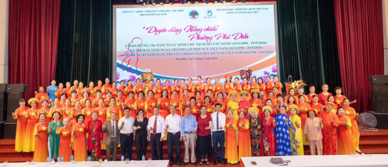 “Duyên dáng Nắng chiều” phường Phú Diễn lan toả giá trị “Sống vui – Sống khoẻ - Sống Hạnh phúc” của người cao tuổi.