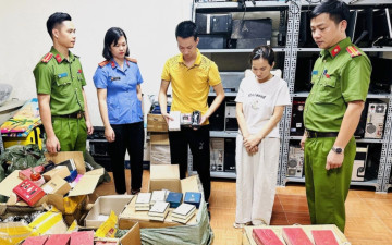 Thanh Hoá: Triệt phá đường dây bán 100.000 chai nước hoa giả