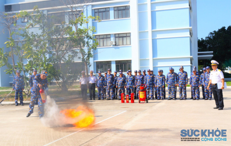 Học viện Hải quân đổi mới huấn luyện an toàn vệ sinh lao động gắn với thực tiễn