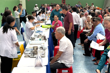 TP. Hồ Chí Minh: Khám sức khỏe định kỳ cho gần 15 triệu dân