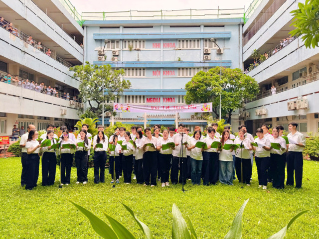 Quốc tế Thiếu nhi đặc biệt của các bệnh nhi tại Bệnh viện Nhân dân Gia Định
