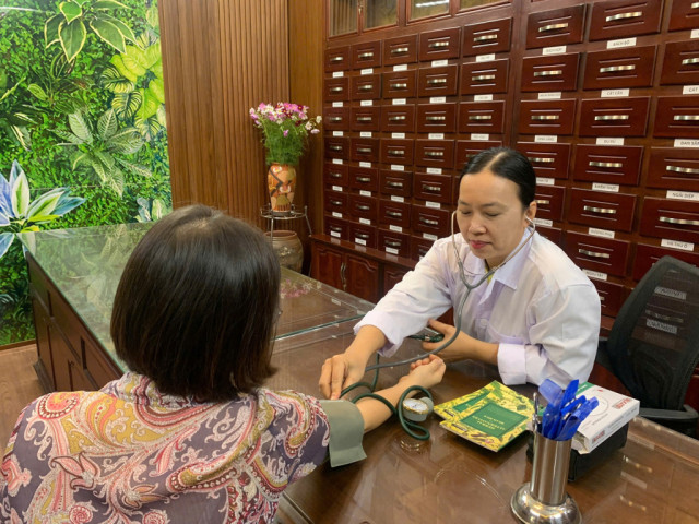 Hoàn thiện cơ chế để phát huy thế mạnh của y học cổ truyền