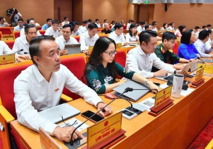 Hà Nội thông qua nghị quyết hỗ trợ an sinh xã hội cho người dân