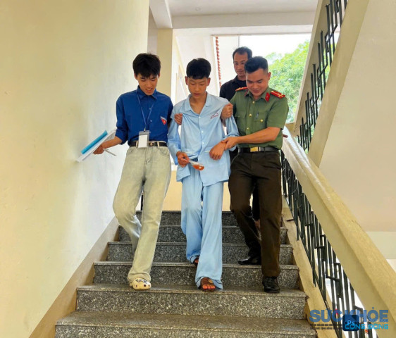 Một ca mổ – Một kỳ thi – Một nghĩa cử lay động lòng người