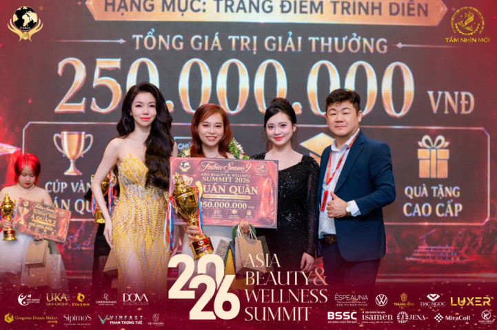 Trần Thị Phương Liên: Khi hoa sen bước lên sân khấu trang điểm nghệ thuật
