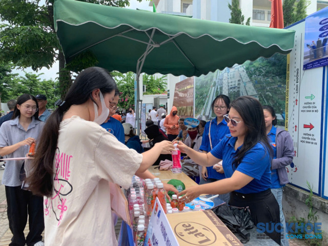 Tuổi trẻ Hoàng Liệt sẵn sàng tiếp sức sĩ tử vượt vũ môn giữa nắng hè