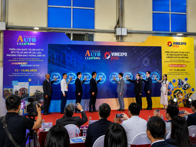 Xe hybrid và công nghệ sản xuất hút khách tại Autoexpo, Vimexpo 2026