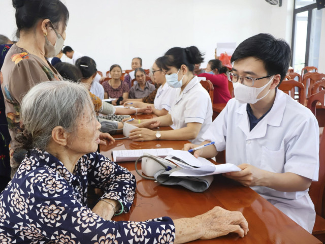 Sắp xếp thôn, tổ dân phố: Để những thay đổi ở cơ sở thực sự đến gần người dân