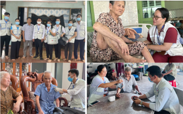 TP. Hồ Chí Minh triển khai mô hình "đi từng ngõ, gõ từng nhà" chăm sóc sức khỏe người dân