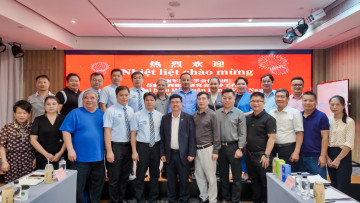 Đoàn Hội Quân dân y Việt Nam khảo sát mô hình Trung y dược tại Quảng Tây (Trung Quốc)