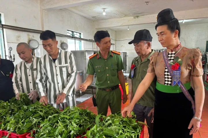 Gắn kết yêu thương, tiếp thêm động lực hoàn lương cho phạm nhân tại Trại giam Thanh Cẩm