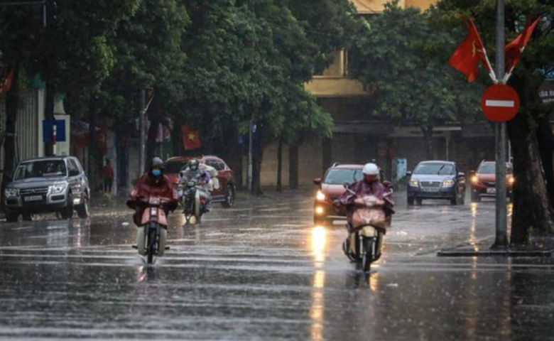 Thời tiết 26/6: Nắng nóng chưa dứt, miền Bắc hứng trận mưa to đến rất to