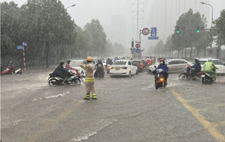 Thời tiết 30/6: Mưa lớn bao trùm, miền Bắc nguy cơ sạt lở và ngập lụt