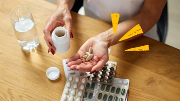 Người cao tuổi có nên uống vitamin tổng hợp mỗi ngày?